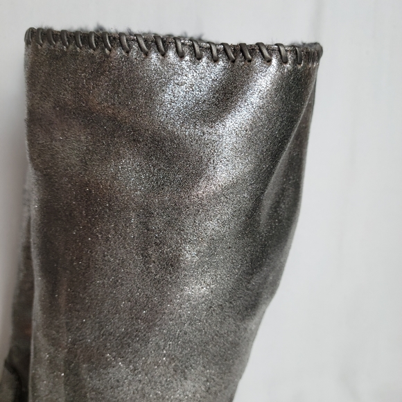 Trask Audra Silver Pewter shiny Shearling lined boots - Picture 7 of 16